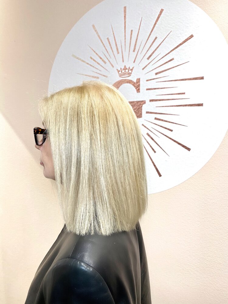 Gleaming Goddess color